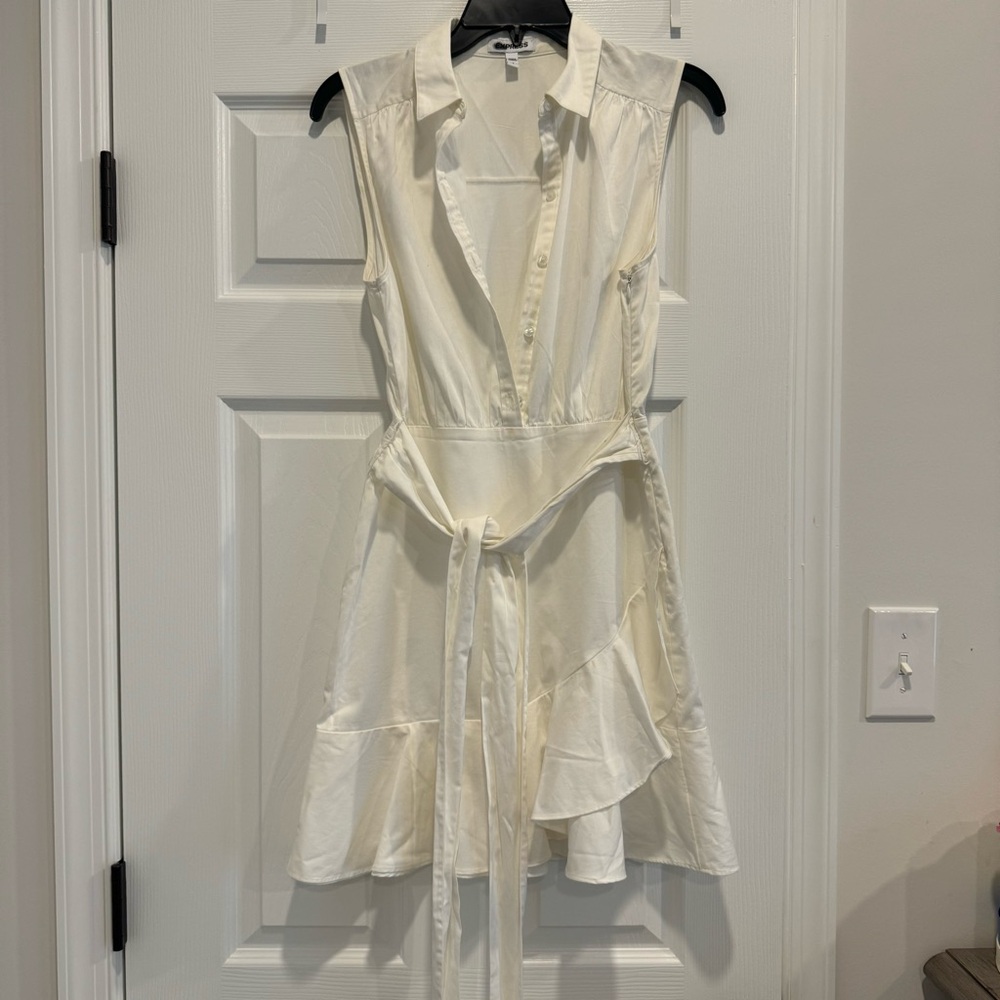 White dress Express